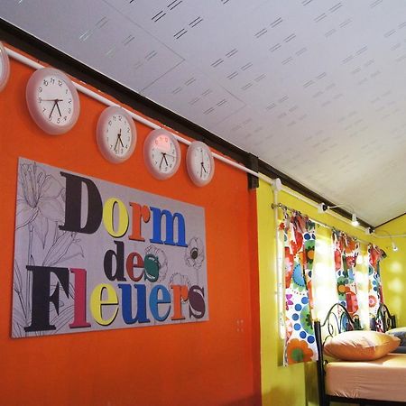 Dorm Des Fleurs Hostel Khao Lak Eksteriør bilde