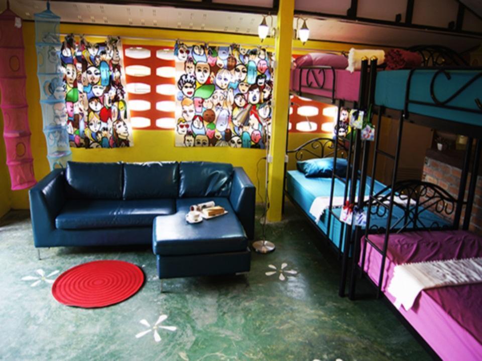 Dorm Des Fleurs Hostel Khao Lak Eksteriør bilde
