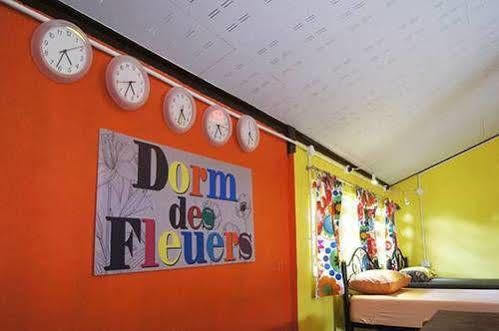 Dorm Des Fleurs Hostel Khao Lak Eksteriør bilde